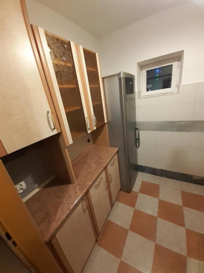 شقة Centrum Zlote Tarasy Metro Rondo Onz Balkon وارسو المظهر الخارجي الصورة