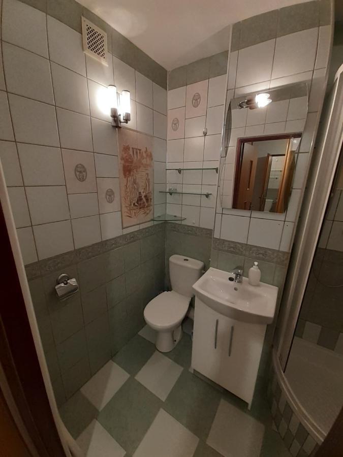 شقة Centrum Zlote Tarasy Metro Rondo Onz Balkon وارسو المظهر الخارجي الصورة